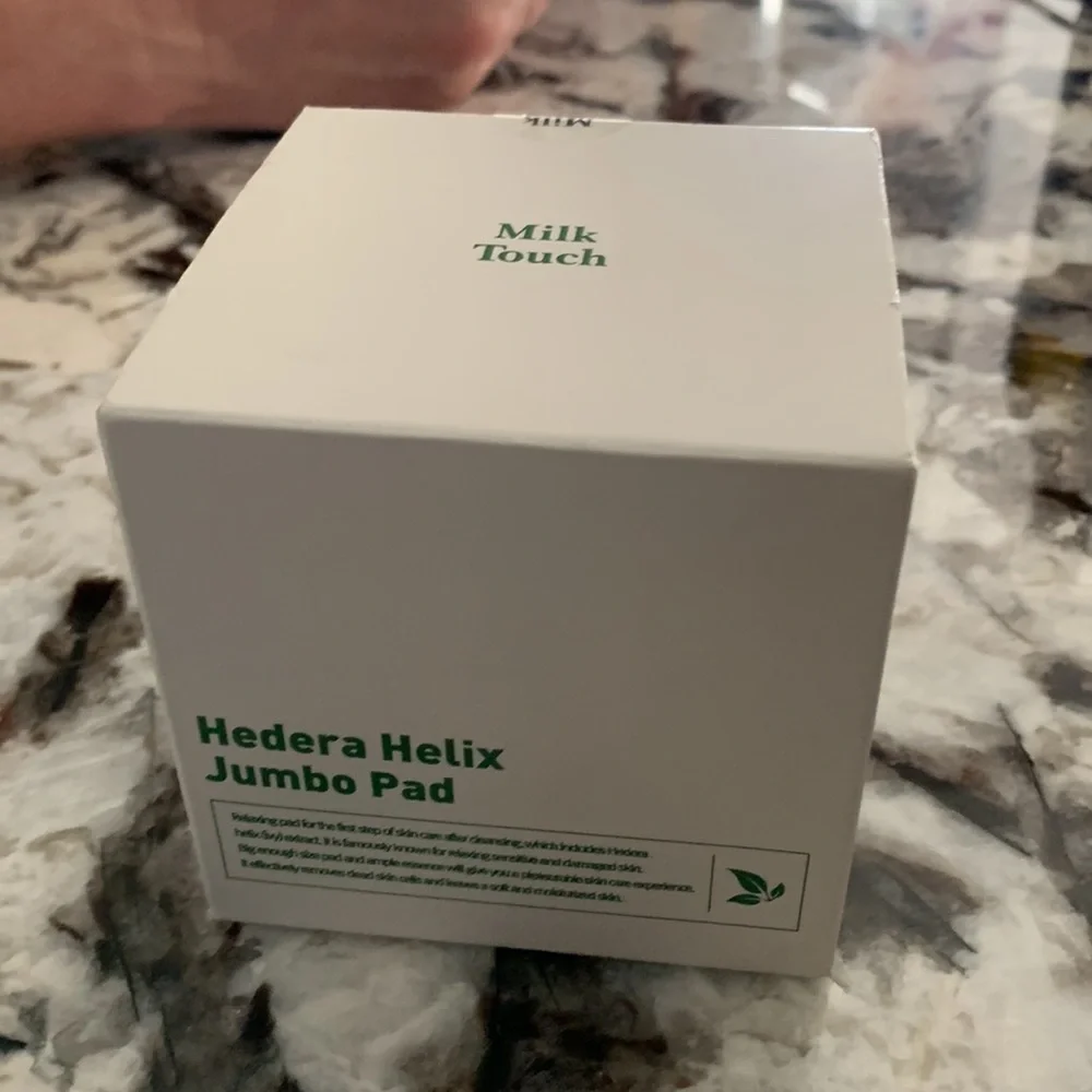 Milk Touch Hedera Helix Jumbo‎ Pad. New in box . 27 retail